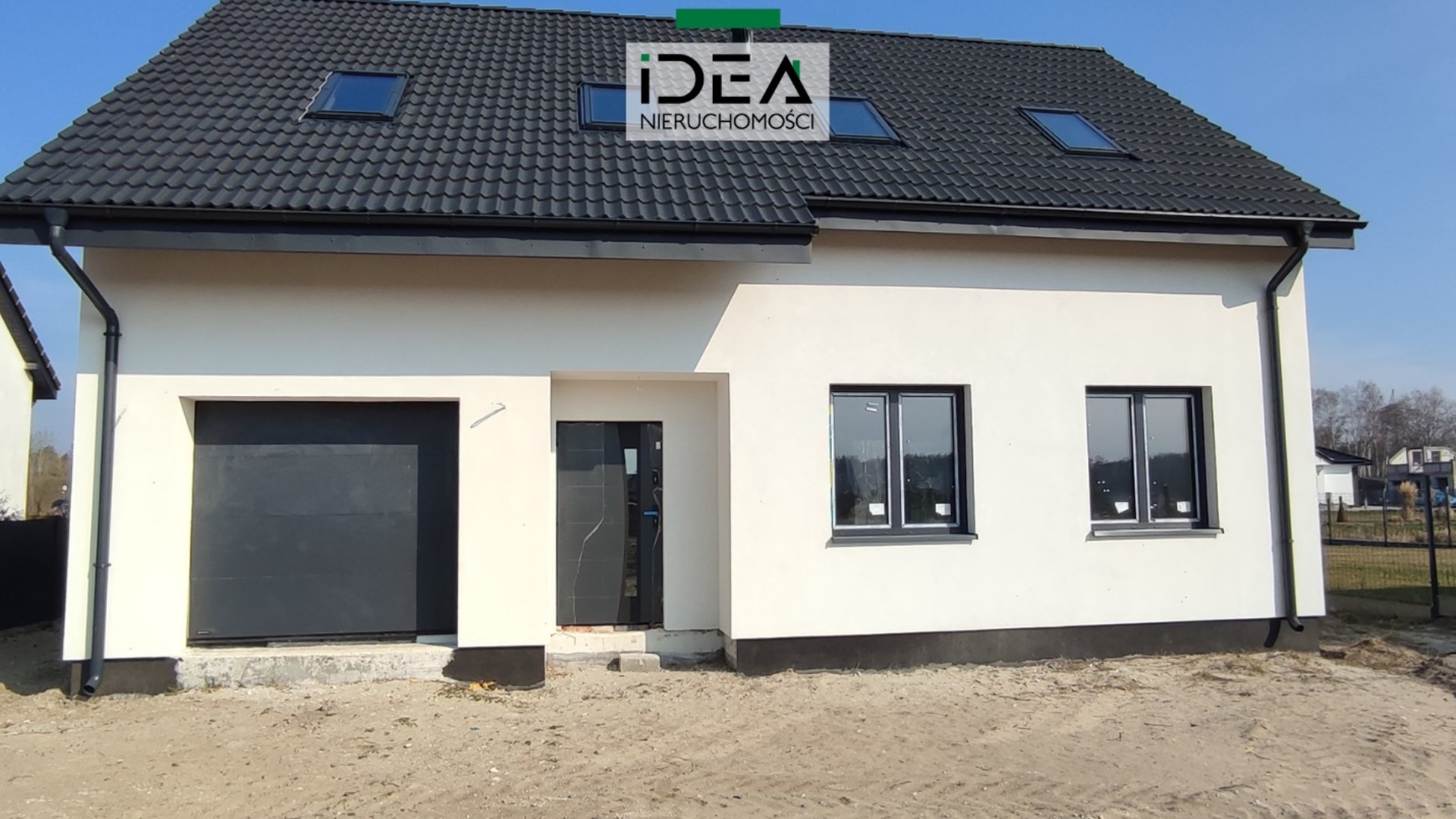 Dom na sprzedaż