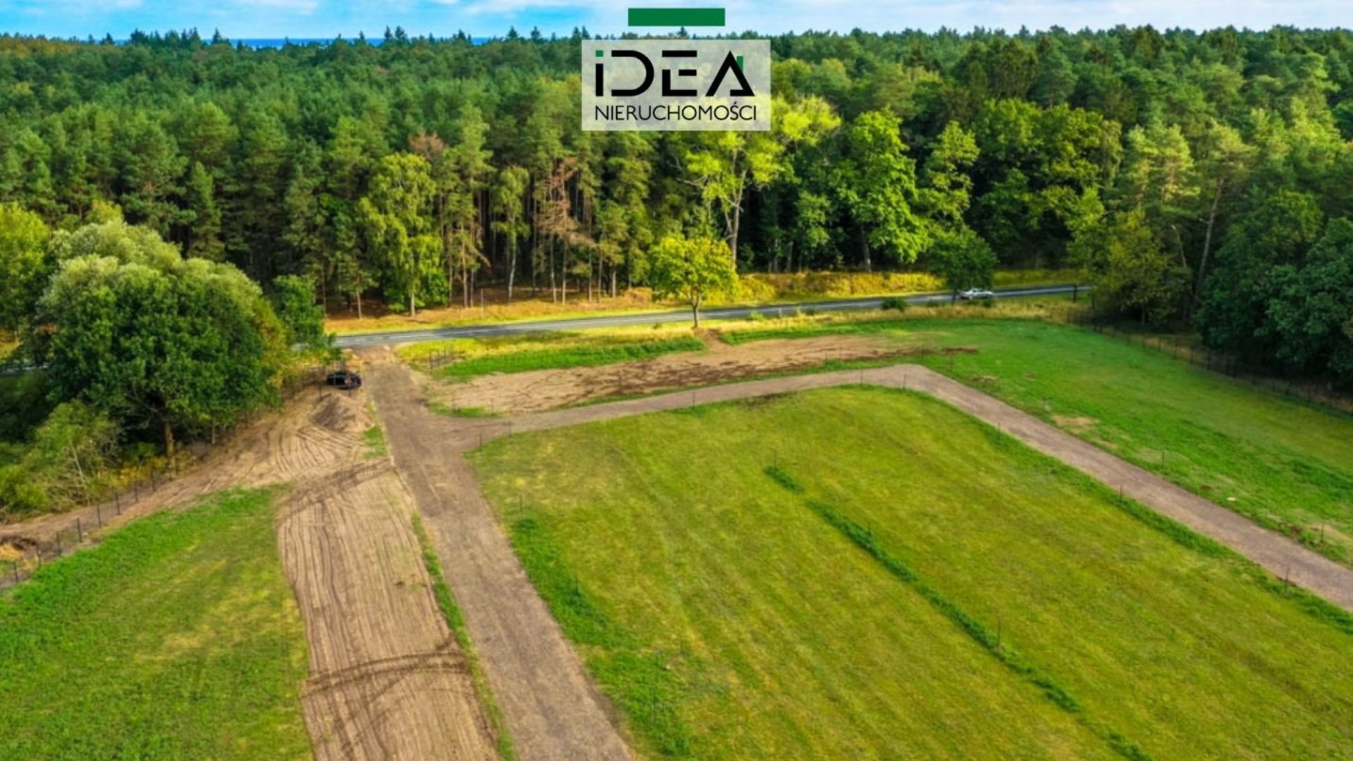 Działka na sprzedaż