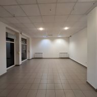Lokal na sprzedaż