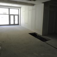 Lokal na sprzedaż